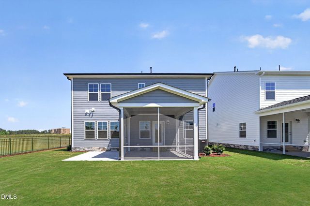 300 Oakwood Crest Drive, Knightdale, NC 27545