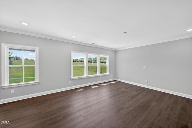 300 Oakwood Crest Drive, Knightdale, NC 27545