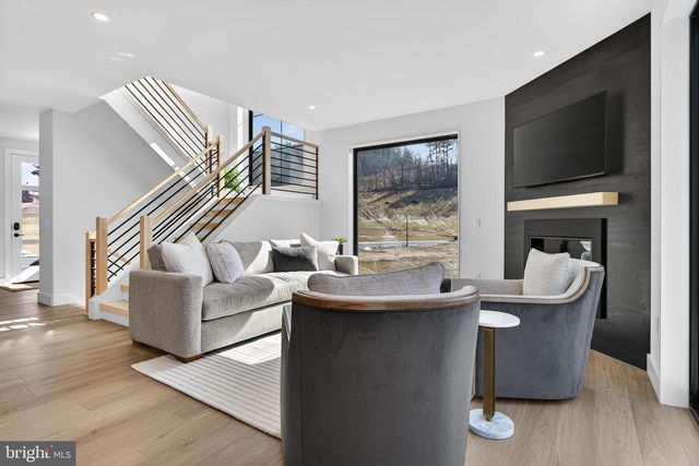 401 CANNON WAY, Lebanon, PA 17042