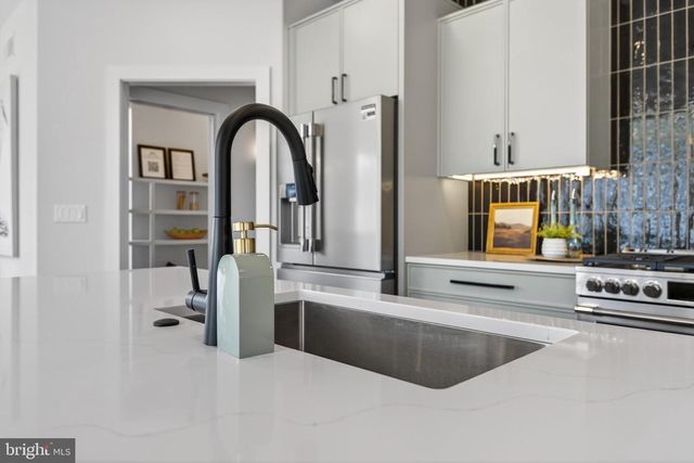 401 CANNON WAY, Lebanon, PA 17042