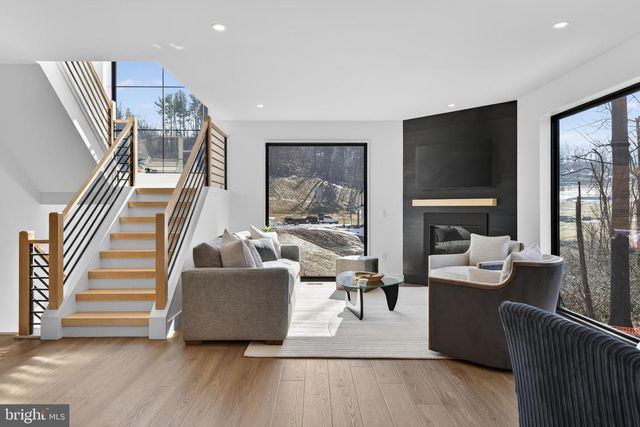 401 CANNON WAY, Lebanon, PA 17042