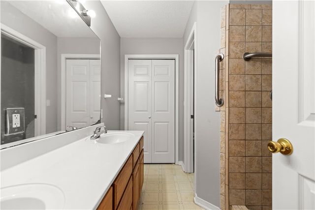 424 W Tanner Drive, Fayetteville, AR 72701