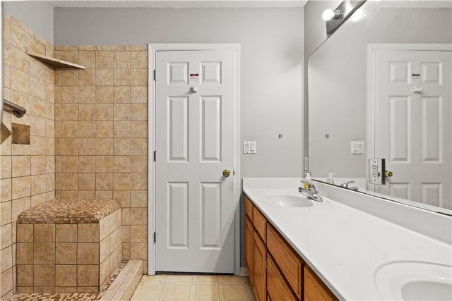 424 W Tanner Drive, Fayetteville, AR 72701