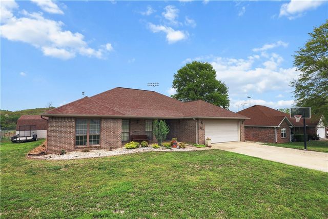 424 W Tanner Drive, Fayetteville, AR 72701