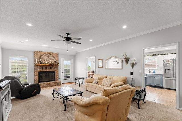 424 W Tanner Drive, Fayetteville, AR 72701