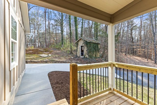 400 Lower Mill Creek Road, Rocky Face, GA 30740