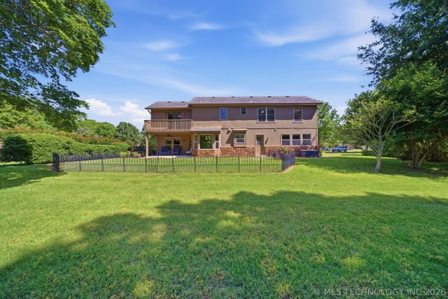 154 Spunky Creek Drive, Catoosa, OK 74015