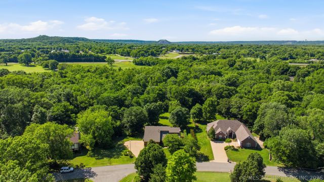 154 Spunky Creek Drive, Catoosa, OK 74015