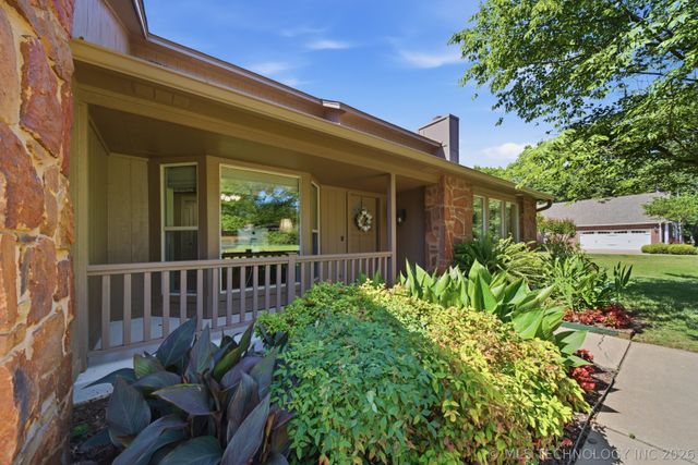 154 Spunky Creek Drive, Catoosa, OK 74015