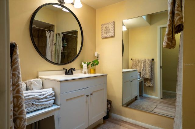 3289 FAIRHAVEN LANE 112, Sarasota, FL 34239