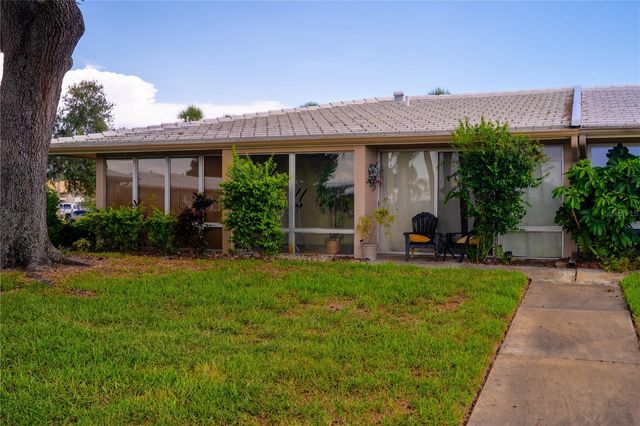 3289 FAIRHAVEN LANE 112, Sarasota, FL 34239