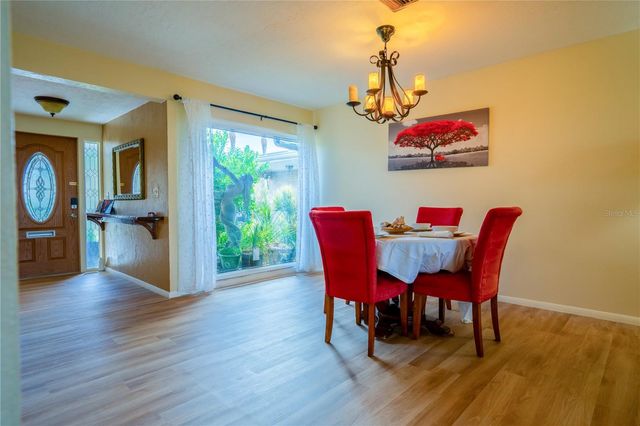 3289 FAIRHAVEN LANE 112, Sarasota, FL 34239