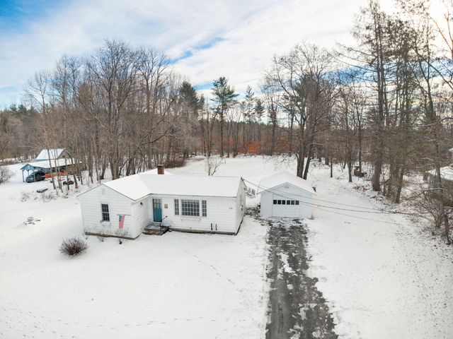 1176 Sunset Drive, Willsboro, NY 12996