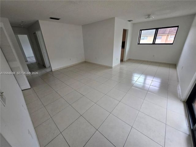 15407 SW 80th Street 202-6, Miami, FL 33193