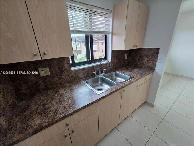 15407 SW 80th Street 202-6, Miami, FL 33193