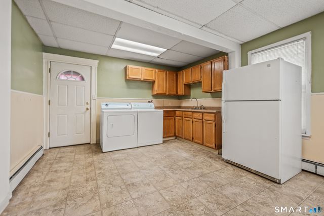 160 Edson Avenue, Waterbury, CT 06705