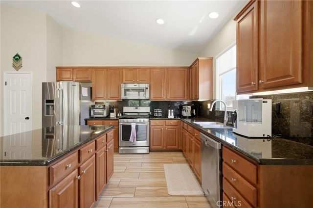 13647 Silver Stirrup Dr, Corona, CA 92883
