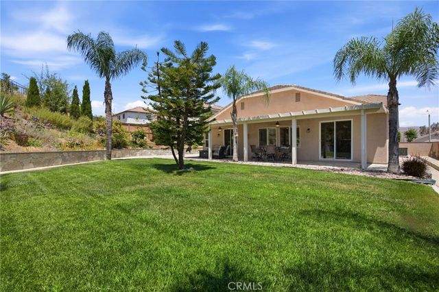 13647 Silver Stirrup Dr, Corona, CA 92883
