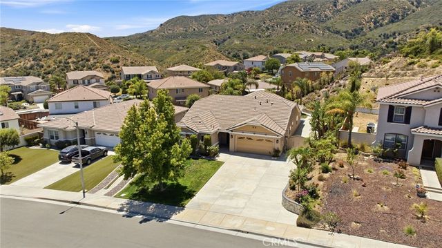 13647 Silver Stirrup Dr, Corona, CA 92883