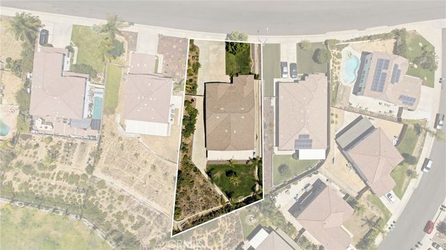 13647 Silver Stirrup Dr, Corona, CA 92883
