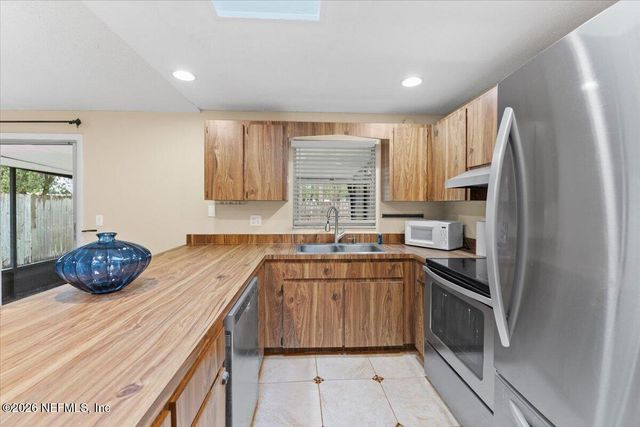 3815 MANDARIN WOODS Drive S, Jacksonville, FL 32223