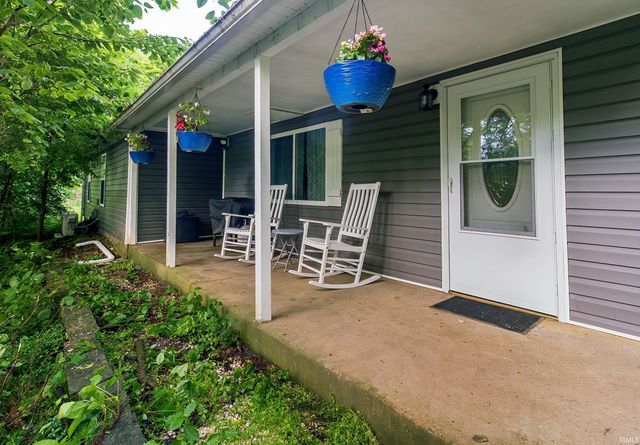 3822 Johnson Road, Boonville, IN 47601