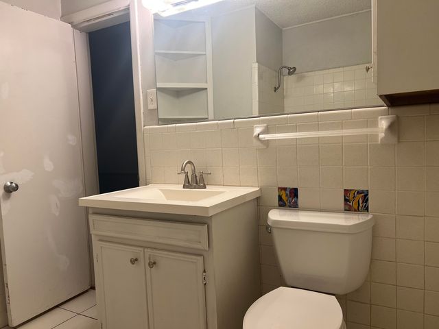 2424 33rd Street, Lubbock, TX 79411