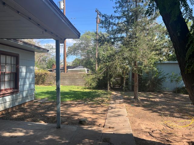 2424 33rd Street, Lubbock, TX 79411