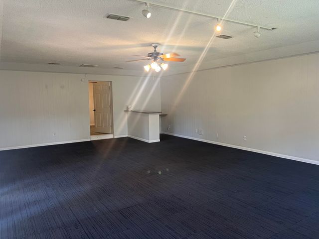 2424 33rd Street, Lubbock, TX 79411