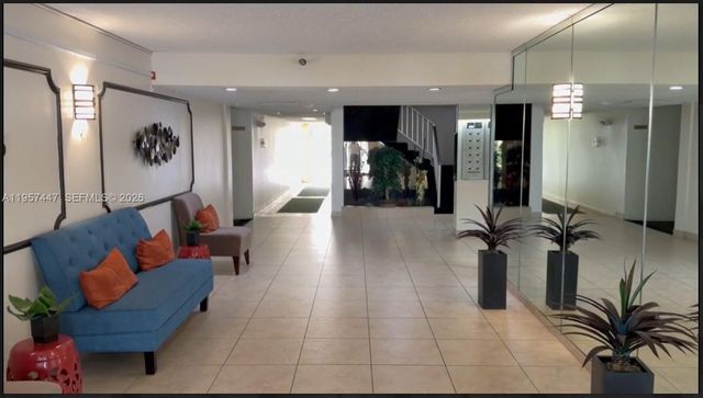 6600 Cypress Rd 203, Plantation, FL 33317