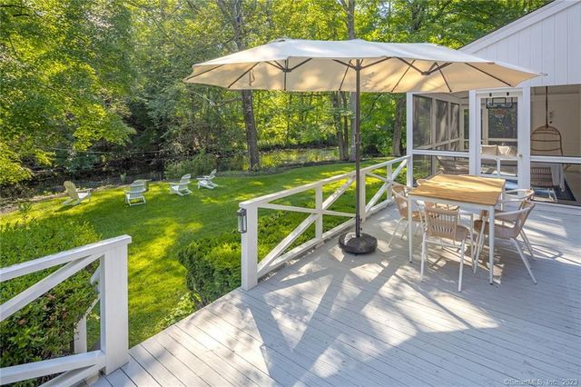 33 Riverfield Drive, Weston, CT 06883