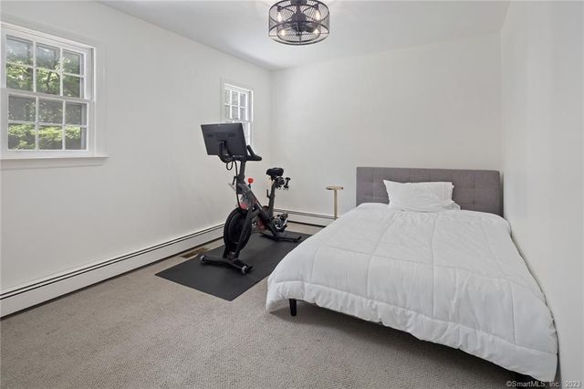 33 Riverfield Drive, Weston, CT 06883