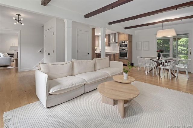 33 Riverfield Drive, Weston, CT 06883