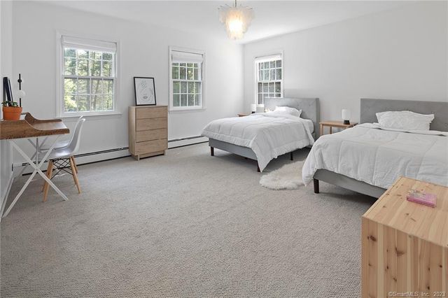 33 Riverfield Drive, Weston, CT 06883