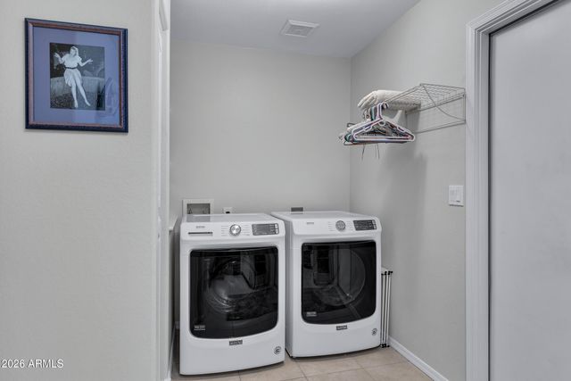 9421 E Jadecrest Drive, Sun Lakes, AZ 85248