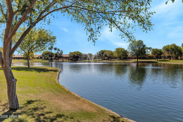 9421 E Jadecrest Drive, Sun Lakes, AZ 85248