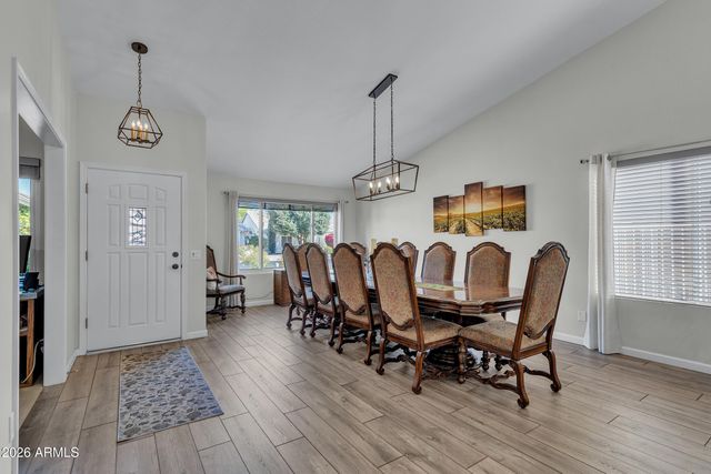 9421 E Jadecrest Drive, Sun Lakes, AZ 85248