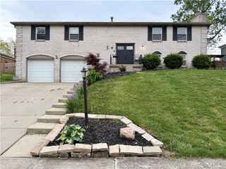 266 Crest Hill Avenue, Vandalia, OH 45377