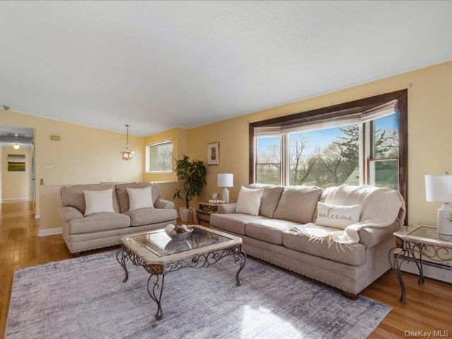 20 Rose Street, White Plains, NY 10605