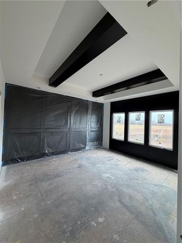 16220 S Twilight Lane, Olathe, KS 66062