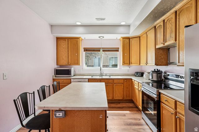 7291 S BRITTANY AVE, West Jordan, UT 84084