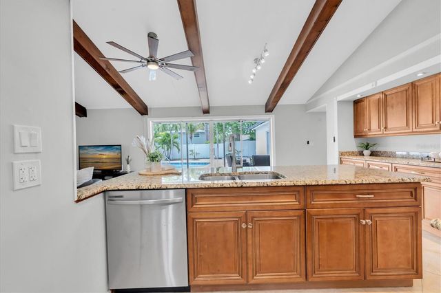 14254 84TH TERRACE, Seminole, FL 33776