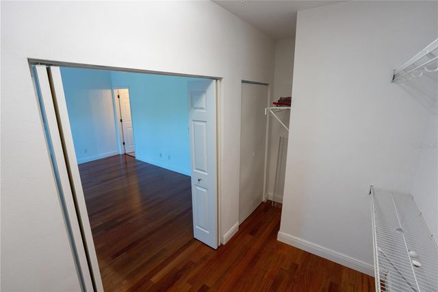 4639 OVERLOOK DRIVE NE, St Petersburg, FL 33703