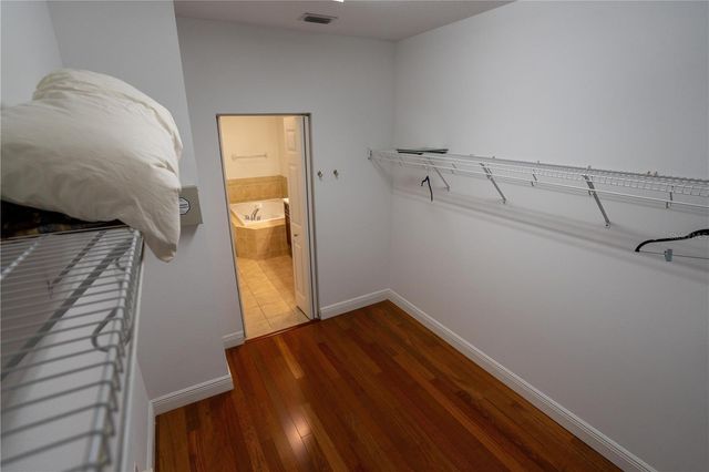 4639 OVERLOOK DRIVE NE, St Petersburg, FL 33703