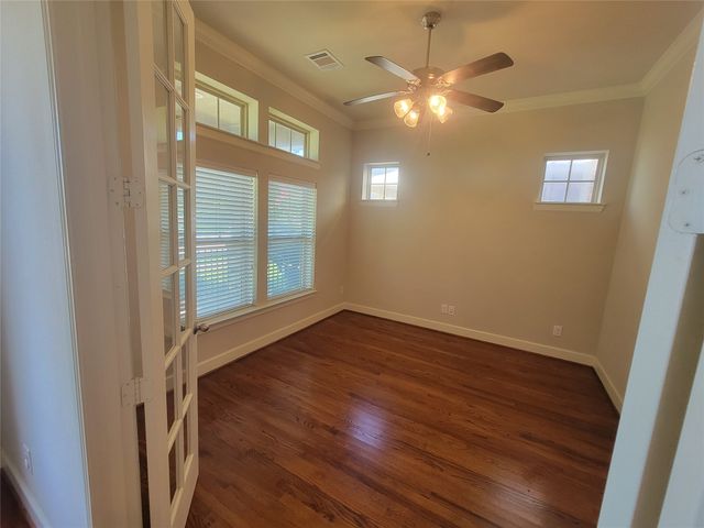 1023 Winter Fire Way, Arlington, TX 76005