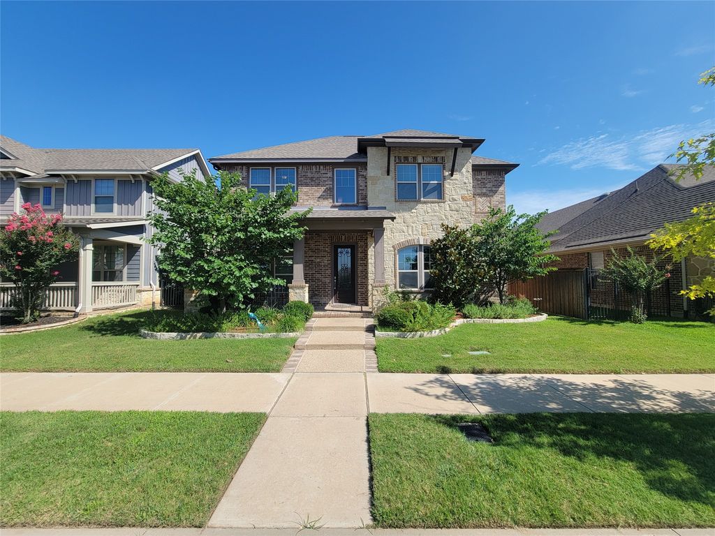 1023 Winter Fire Way, Arlington, TX 76005