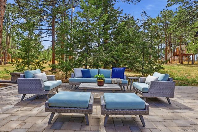 25700 Village Circle, Golden, CO 80401