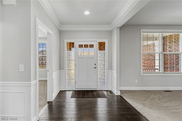 10206 Woodlands Drive, Brecksville, OH 44141