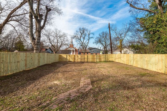 1022 North 5th Street, Nashville, TN 37207