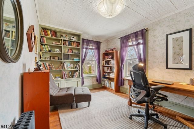 57 Pompton Rd, Haledon Boro, NJ 07508